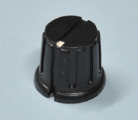 Laitenuppi musta bakeliitti 6,35mm/15,5mm