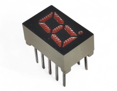 7-segmenttinäyttö 7mm CC punainen *