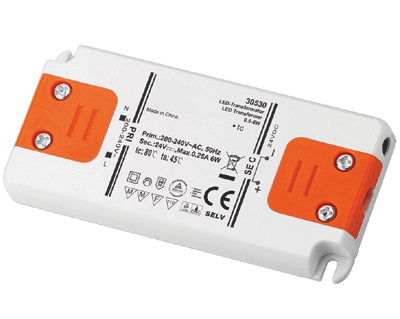 Hakkuriteholähde LED-valaisimille 24Vdc 6W *