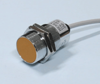 Induktiivinen anturi kaapelilla M30 NPN 10-30Vdc sulkeutuva 10mm * Induktiivinen anturi kaapelilla M30 NPN 10-30Vdc sulkeutuva 10mm *