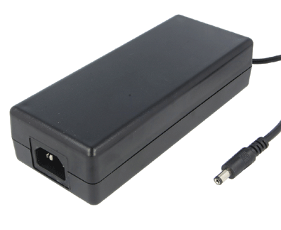 Hakkuriteholähde 15Vdc 4A 60W