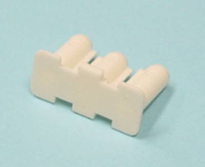 Peitekansi ST18-sarjan naarasliittimille Peitekansi ST18-sarjan naarasliittimille